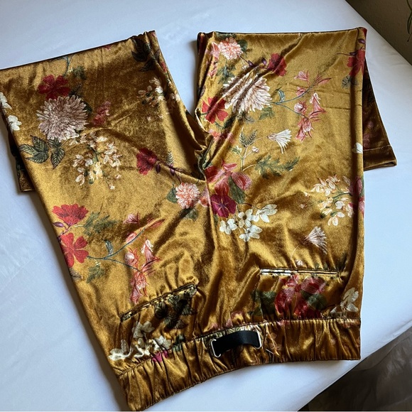 WHITE SAND gold mustard yellow knit suede velvet velour floral print wide leg - Picture 4 of 8